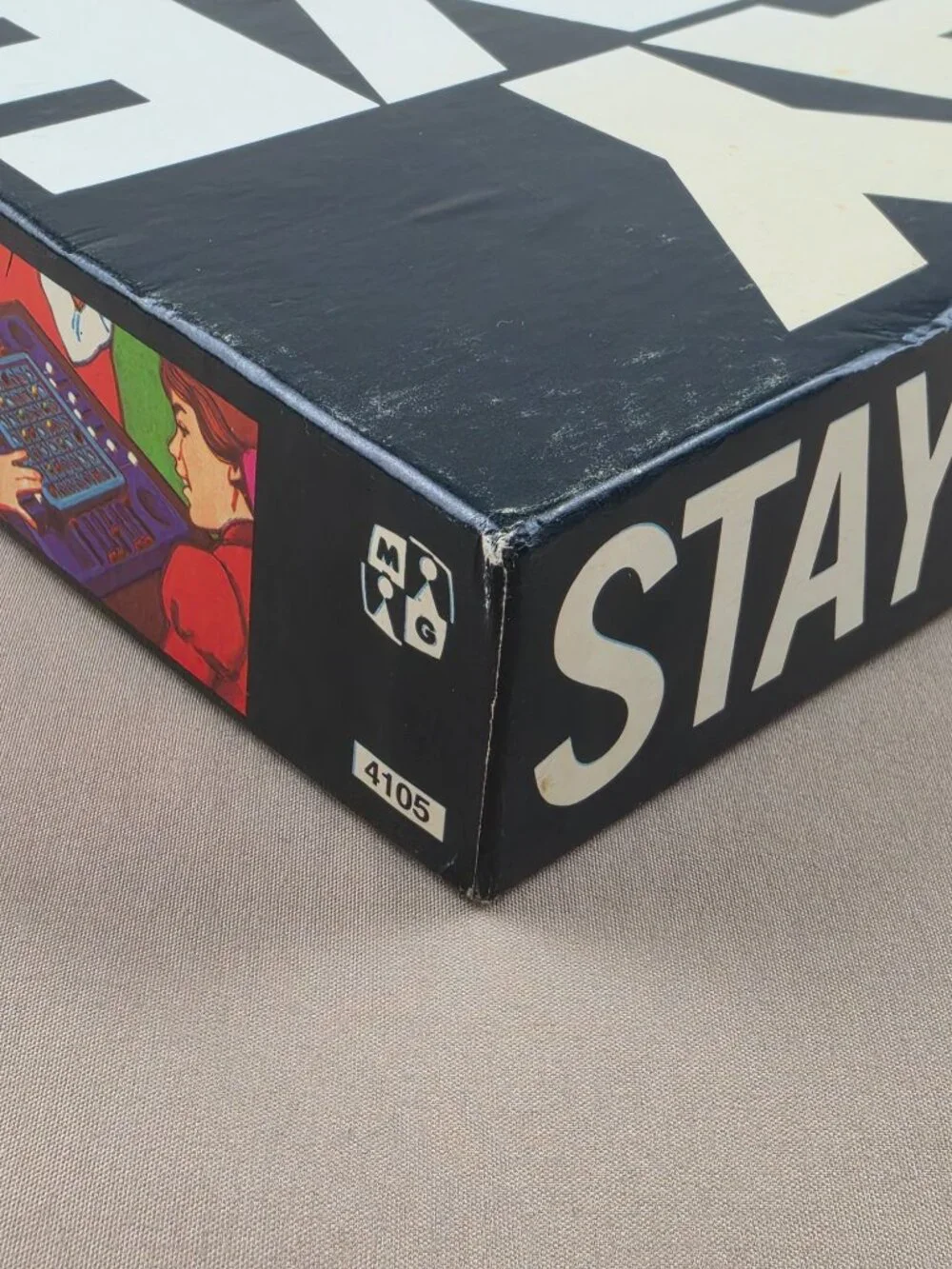 Vintage 1971 Milton Bradley Stay Alive Board Game Complete With All 20 Marbles